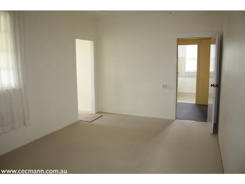 17 McGlew Street, Stanthorpe QLD 4380