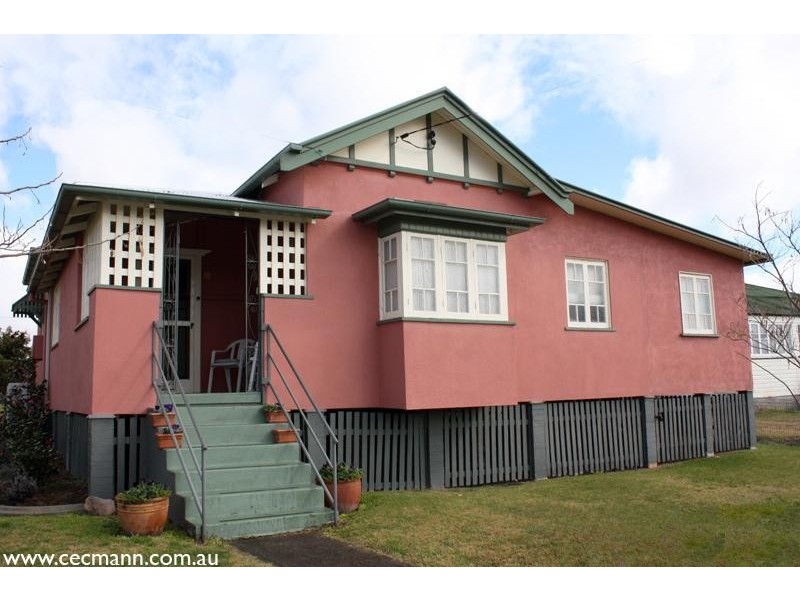 4 Denham Street, Stanthorpe QLD 4380
