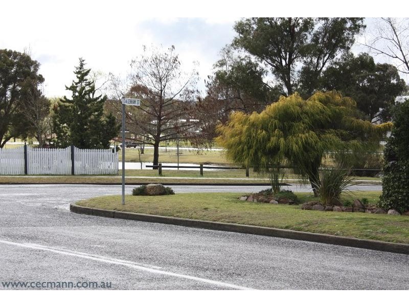 4 Denham Street, Stanthorpe QLD 4380