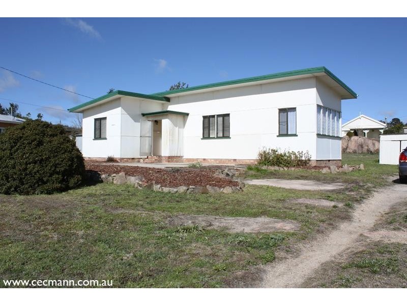 95 Sugarloaf Road, Stanthorpe QLD 4380
