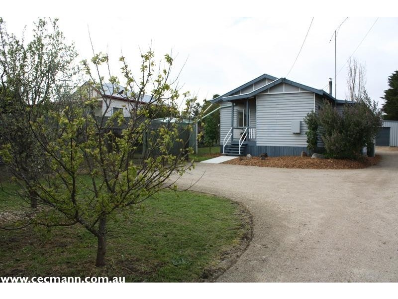 542 Old Warwick Road, Stanthorpe QLD 4380