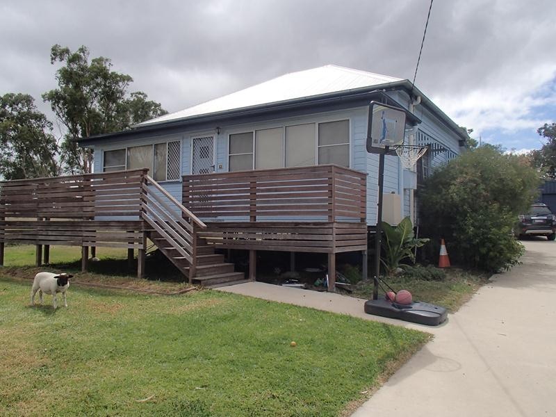 9 Glover Street, Glen Aplin QLD 4381