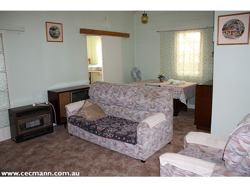 84 Sugarloaf Road, Stanthorpe QLD 4380