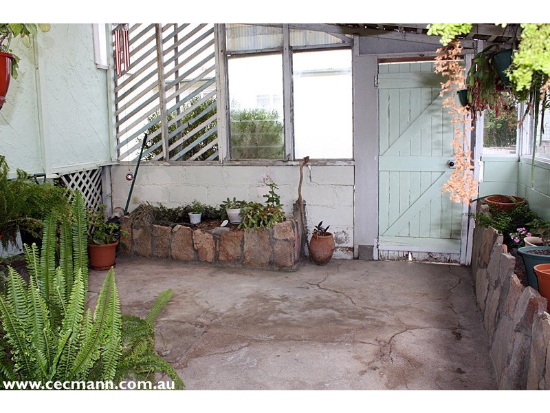 84 Sugarloaf Road, Stanthorpe QLD 4380