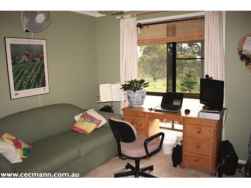 72 Cala Lane, Stanthorpe QLD 4380