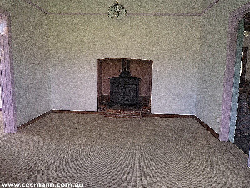 69 Belmont Drive, Stanthorpe QLD 4380