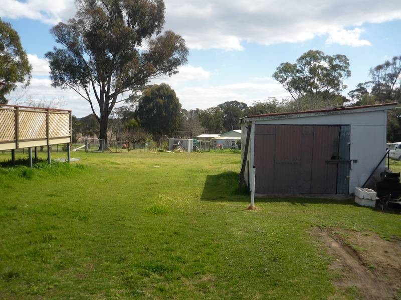 84 Border Street, Wallangarra QLD 4383