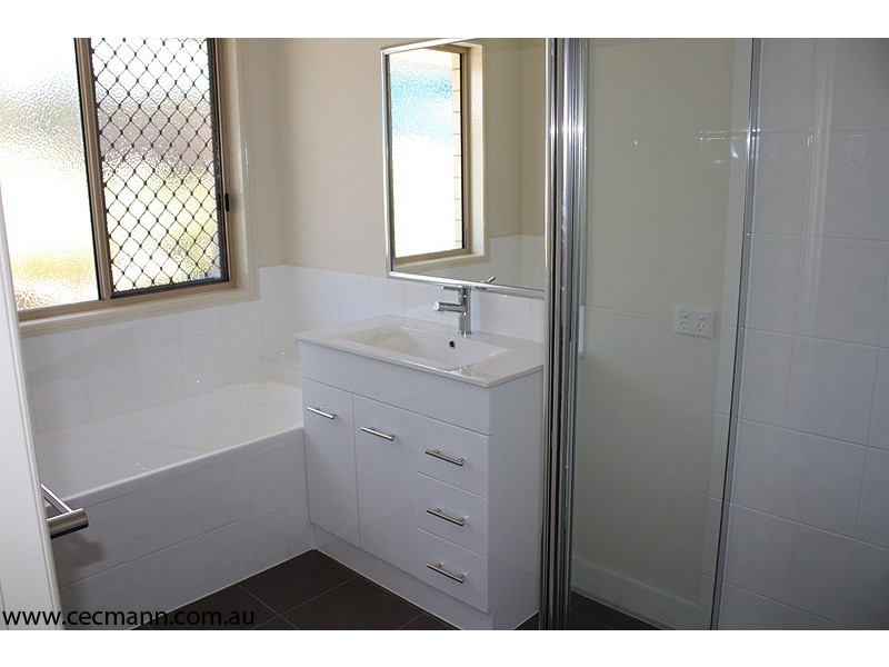 4 Pavilion Drive, Stanthorpe QLD 4380