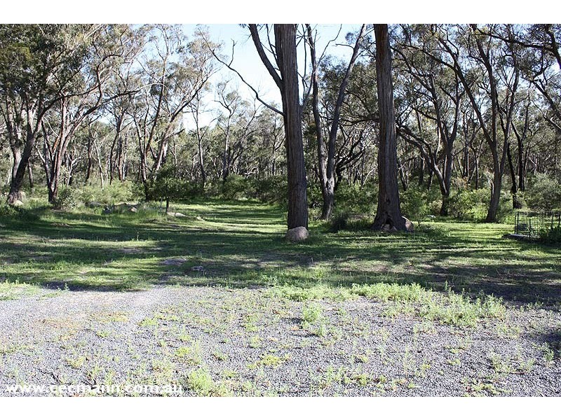 33 Moss Court, Stanthorpe QLD 4380