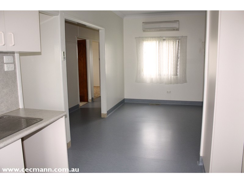 33 Hillcrest Street, Stanthorpe QLD 4380