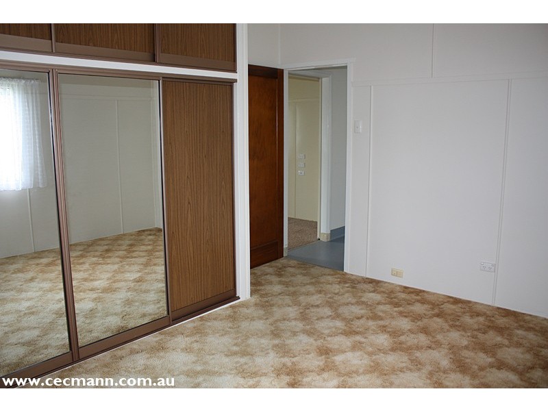 33 Hillcrest Street, Stanthorpe QLD 4380