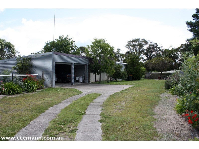 27 Sorrento Road, Stanthorpe QLD 4380