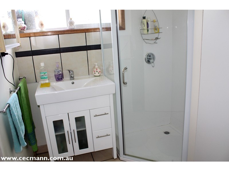 27 Sorrento Road, Stanthorpe QLD 4380