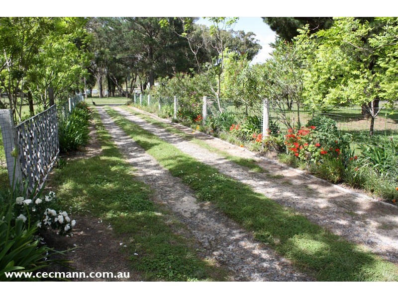 27 Sorrento Road, Stanthorpe QLD 4380