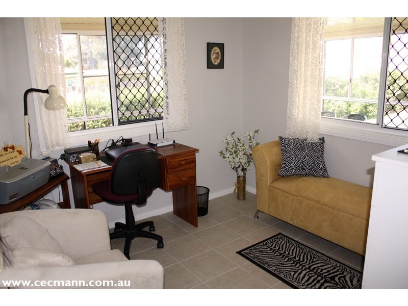 5 Barton Street, Stanthorpe QLD 4380