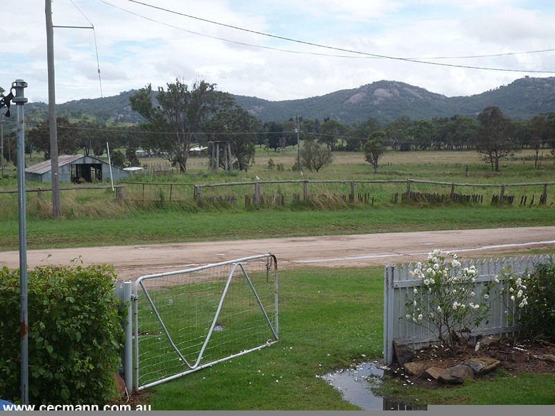 19 Treverton Street, Wallangarra QLD 4383