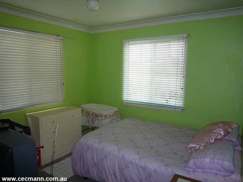 19 Treverton Street, Wallangarra QLD 4383