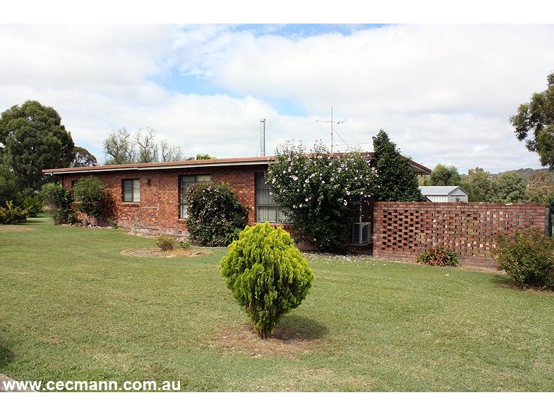 12 Nicol Street, Stanthorpe QLD 4380