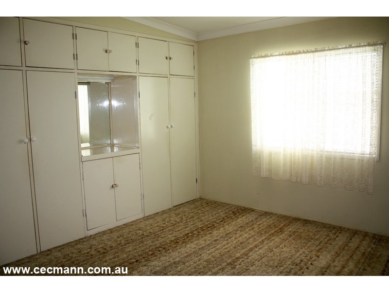 12 Nicol Street, Stanthorpe QLD 4380