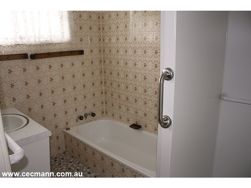 12 Nicol Street, Stanthorpe QLD 4380