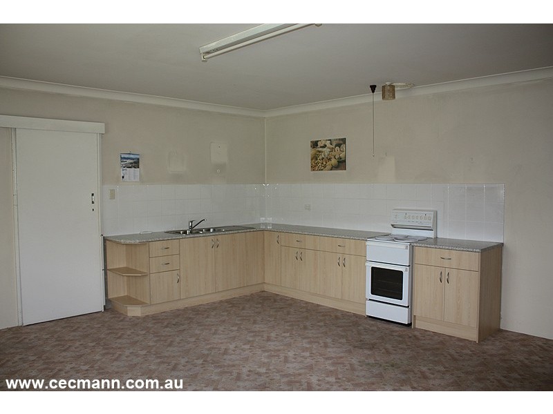 2 Plant Street, Stanthorpe QLD 4380