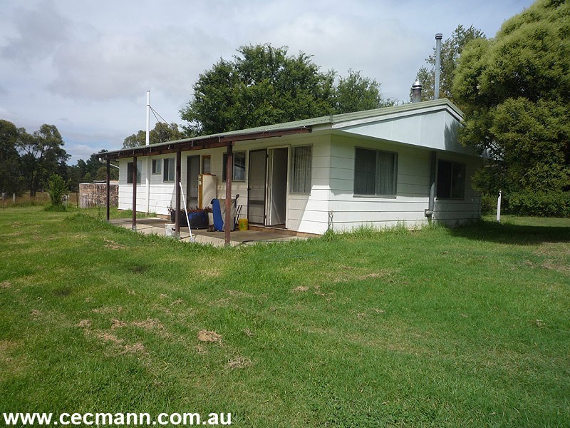 203 Robertson Road, Stanthorpe QLD 4380