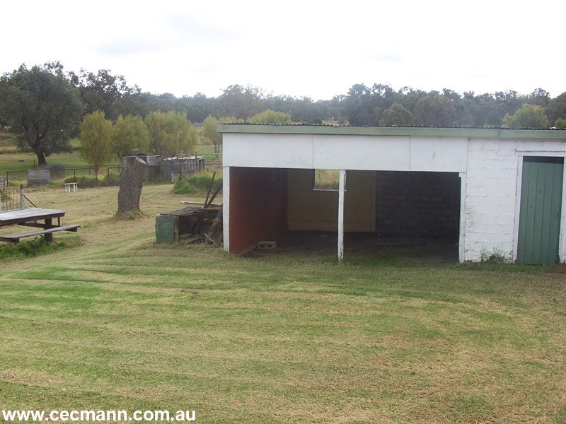 263 Caves Road, Stanthorpe QLD 4380