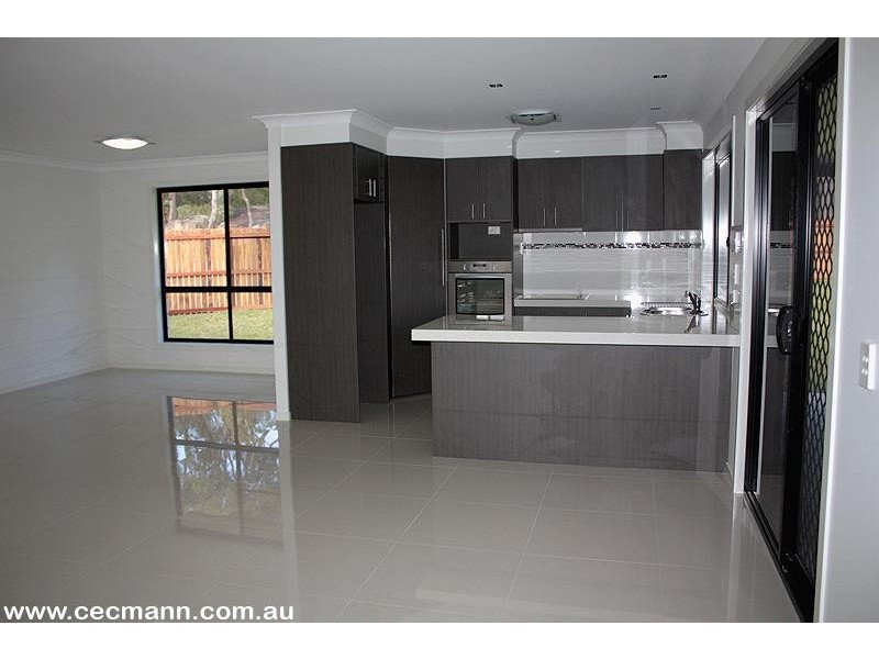 10 Maria Court, Stanthorpe QLD 4380