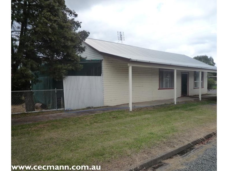 50 Merinda Street, Stanthorpe QLD 4380