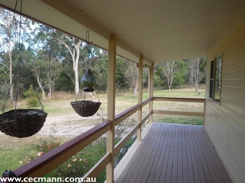 23 McKechnie Road, Stanthorpe QLD 4380