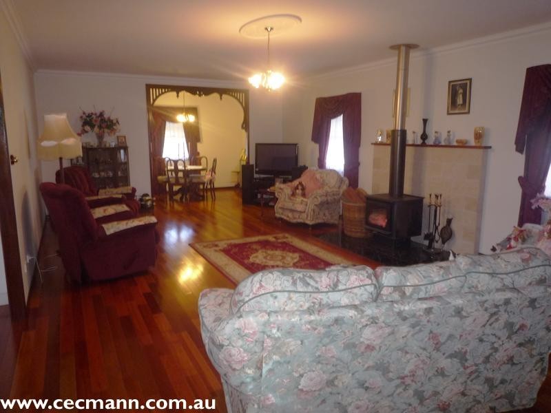 25 Bau Court, Stanthorpe QLD 4380