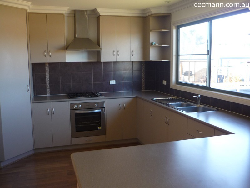 108 Old Warwick Road, Stanthorpe QLD 4380