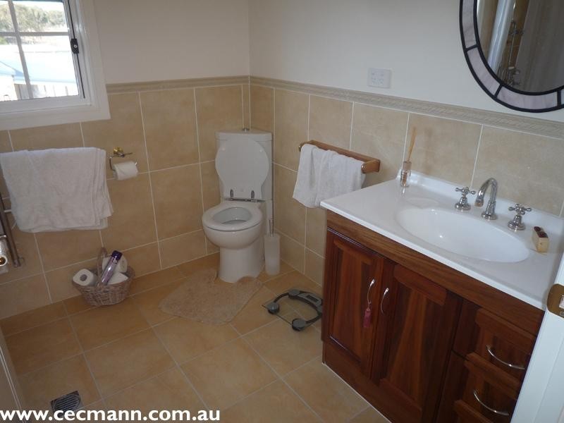 17 Fairway Crescent, Stanthorpe QLD 4380