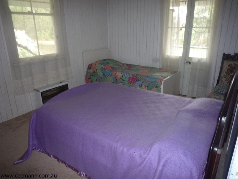 29 Dalcouth Road, Stanthorpe QLD 4380