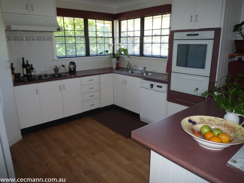 4 Belwood Street, Stanthorpe QLD 4380