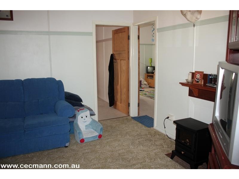 7 McGregor Terrace, Stanthorpe QLD 4380