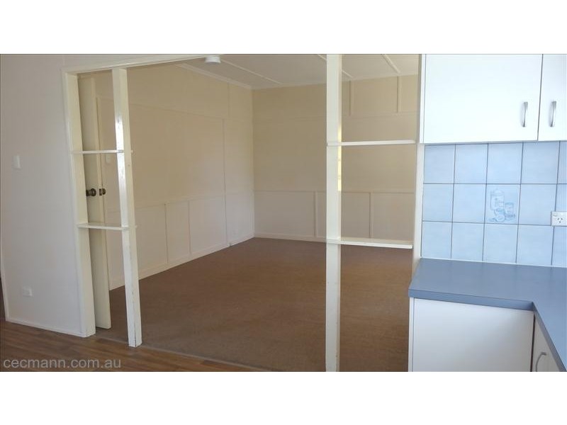 9 Ferris Street, Stanthorpe QLD 4380