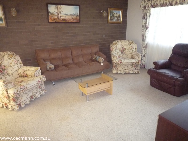 24 Burton Crescent, Stanthorpe QLD 4380