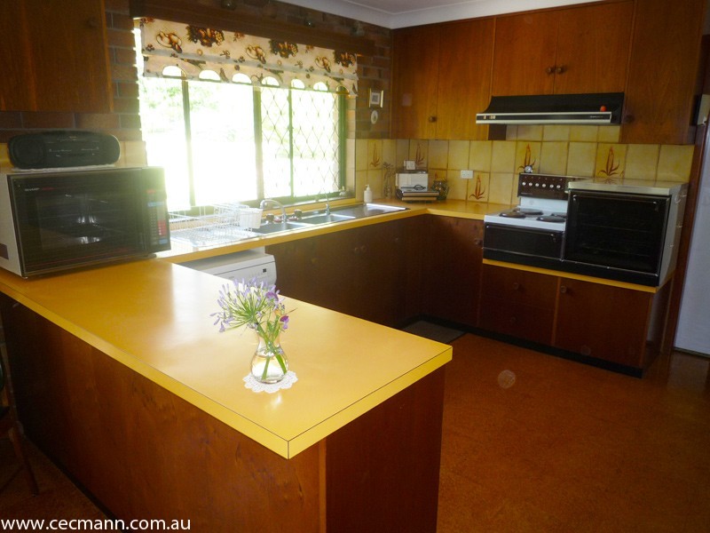 214 Caves Road, Stanthorpe QLD 4380