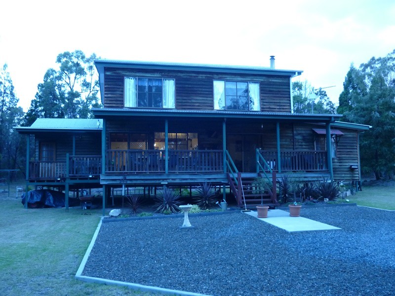 24 Lees Mountain Road, Stanthorpe QLD 4380