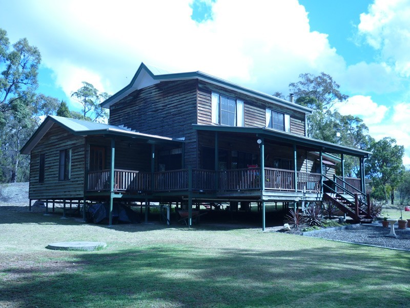 24 Lees Mountain Road, Stanthorpe QLD 4380