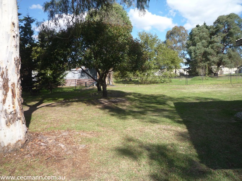 15 College Road, Stanthorpe QLD 4380