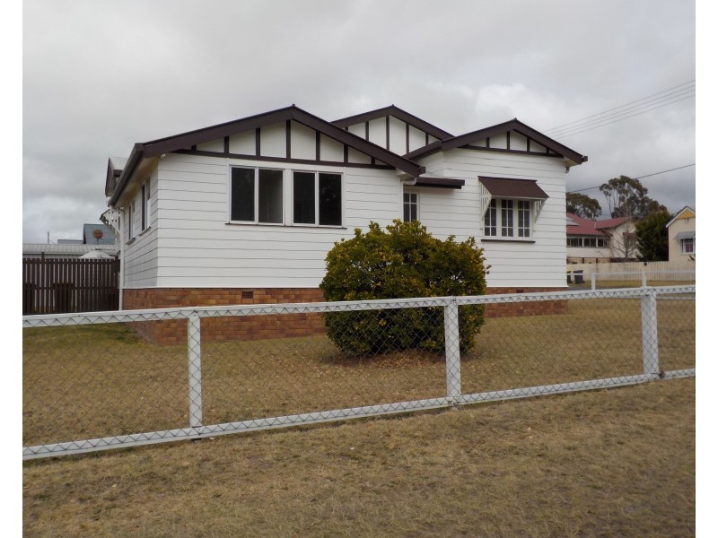 55 Railway Street, Stanthorpe QLD 4380