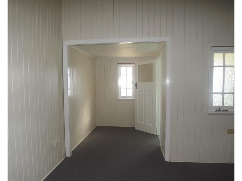 55 Railway Street, Stanthorpe QLD 4380