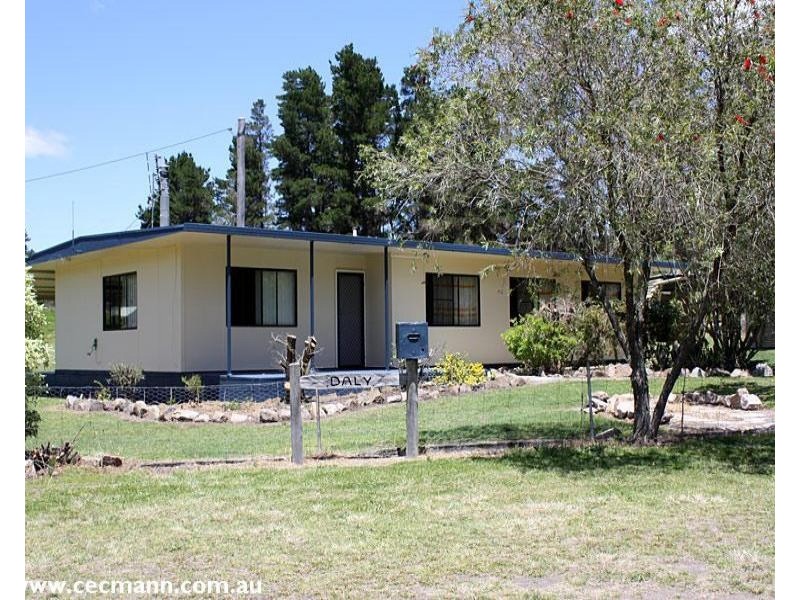 150 Dalcouth Road, Stanthorpe QLD 4380