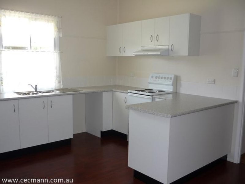 24 Denham Street, Stanthorpe QLD 4380