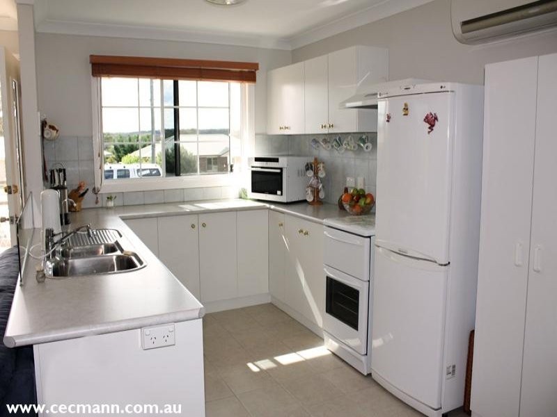 5 Barton Street, Stanthorpe QLD 4380