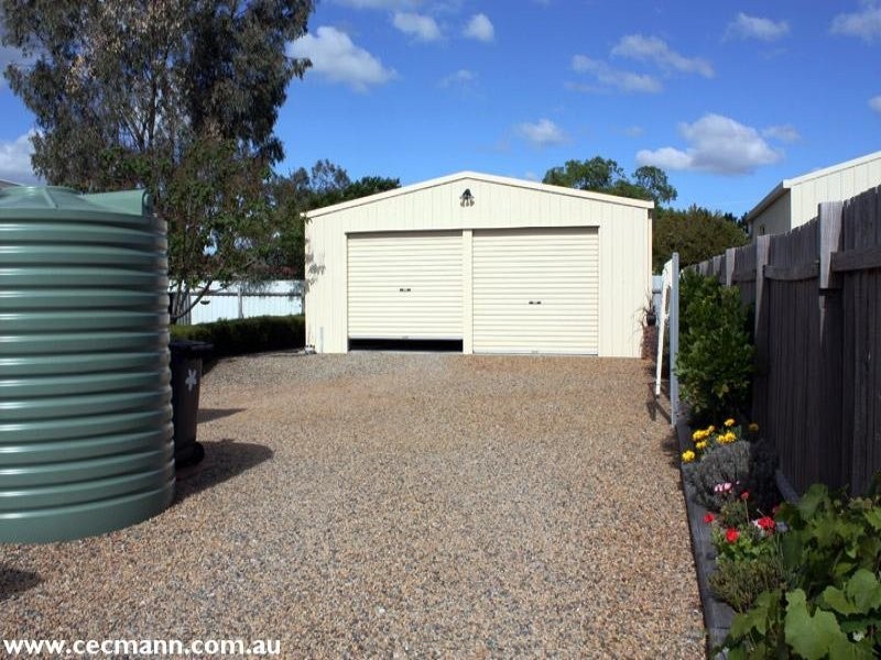 5 Barton Street, Stanthorpe QLD 4380