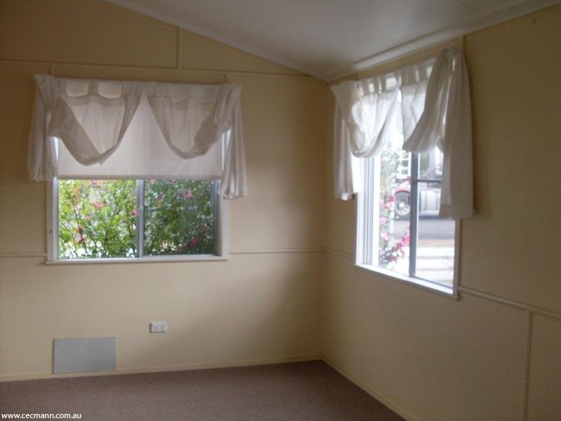 9 McGregor Terrace, Stanthorpe QLD 4380