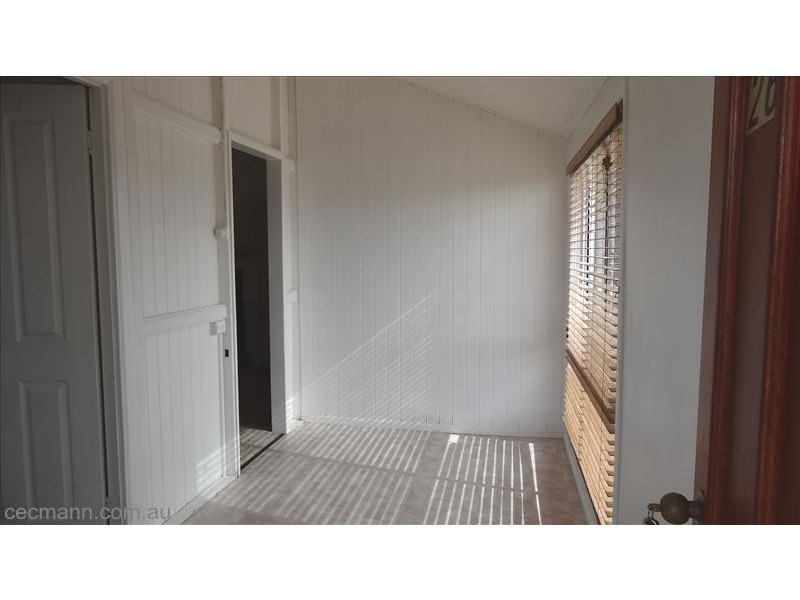 26 McGregor Terrace, Stanthorpe QLD 4380